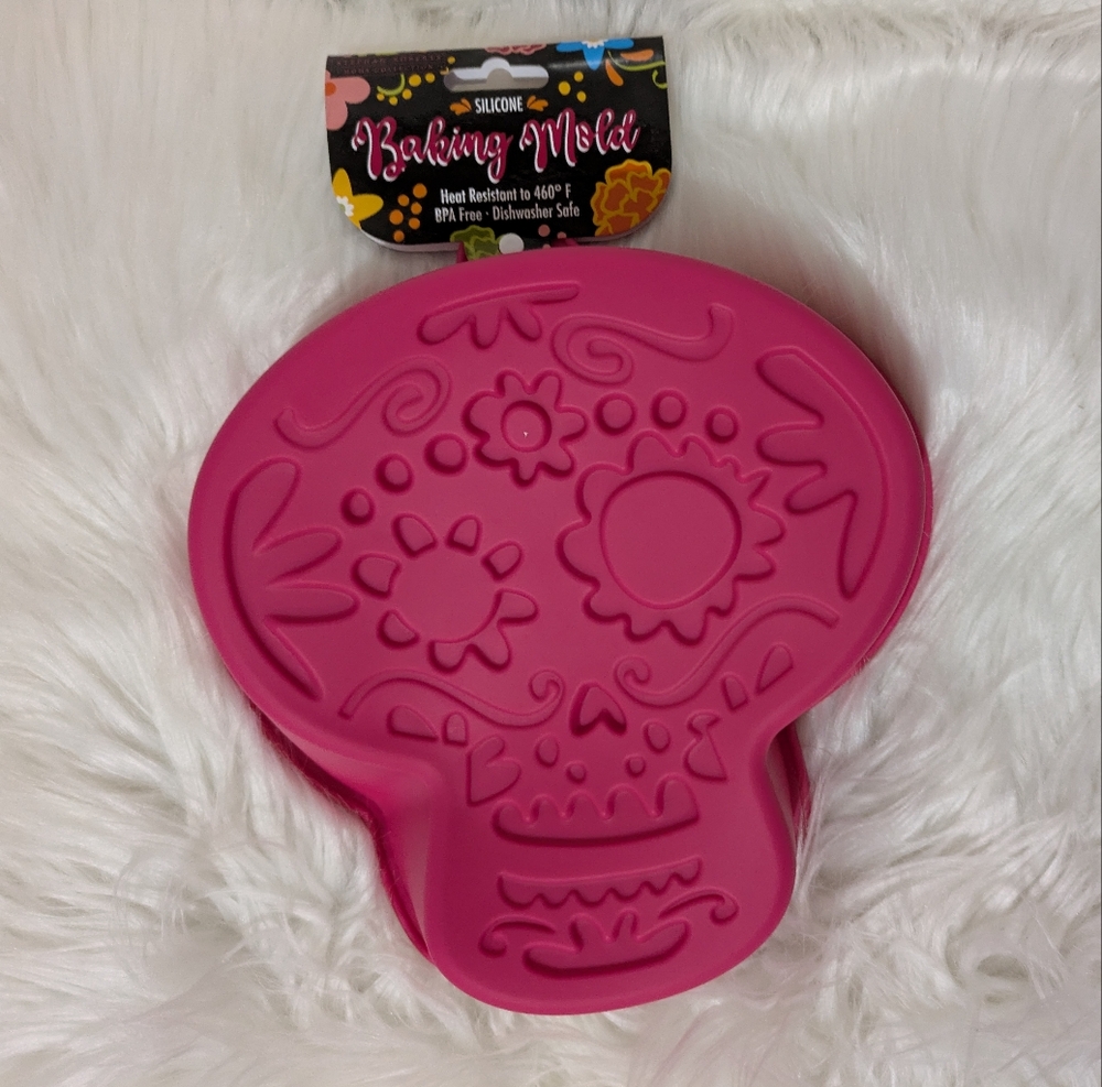 CCO 5 for $25 Pink Sugar Skull Silicone Baking Mold Cakes Day Of The Dead New!